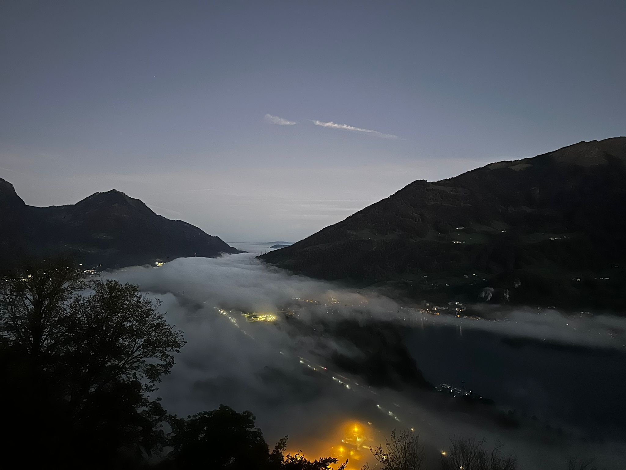 MFH mit 9 Wohnungen in Kerenzerberg, Filzbach